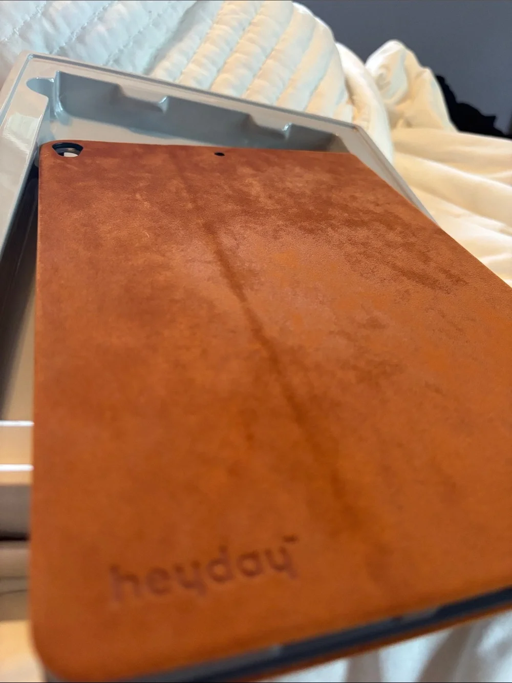 Heyday tablet case chestnut soft touch for 10.5 inch ipad pro& ipad Air new!